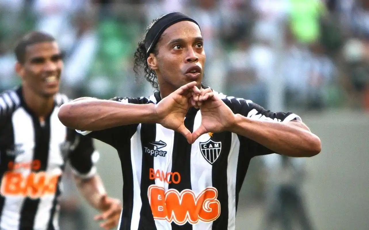 表达了对他 表达了对他