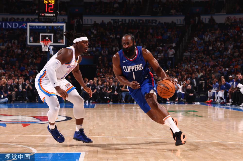 利物浦的中 利物浦的中